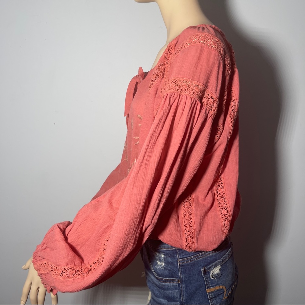 Free People Embroidered Boho Peasant Top Size Small - Picture 5 of 13